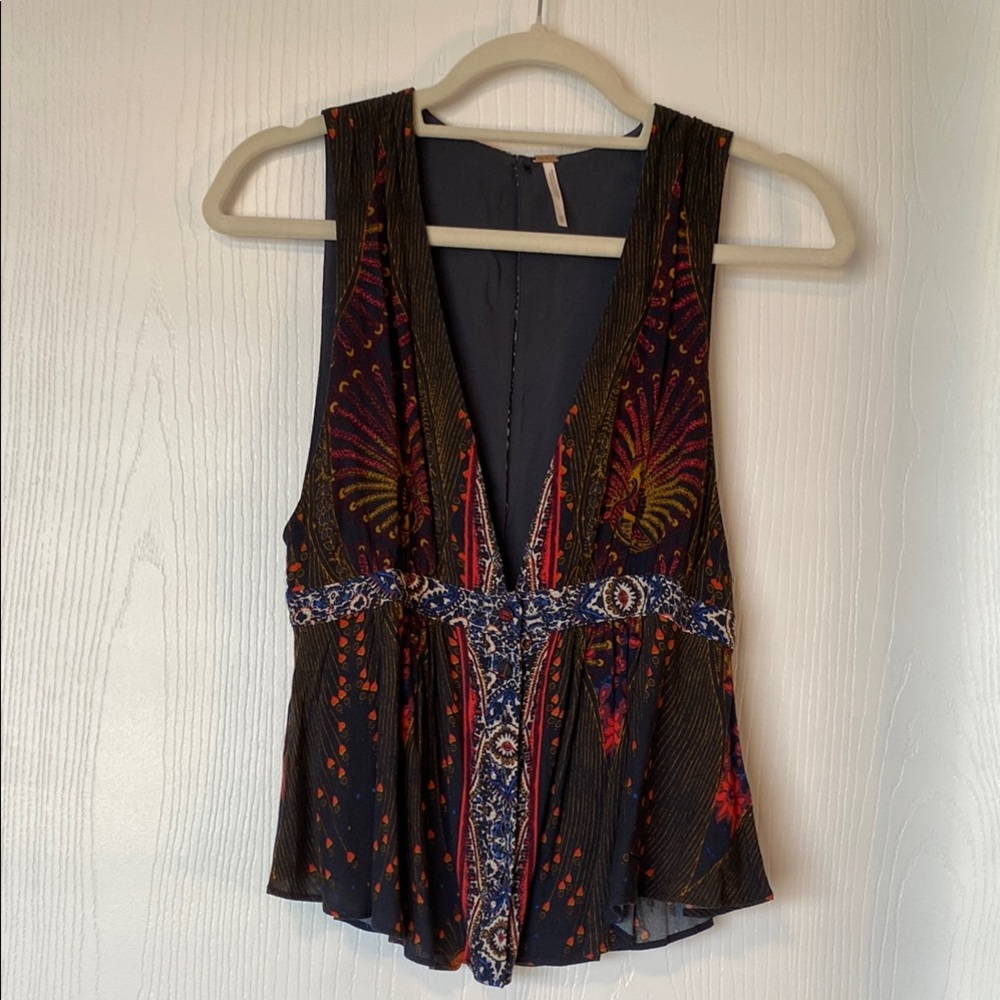 Free People Women's Black and Red Sleeveless Vest - XS